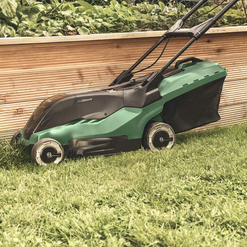Bosch - baštenski program - Električna kosilica za travu Bosch UniversalRotak 450 - 06008B9005